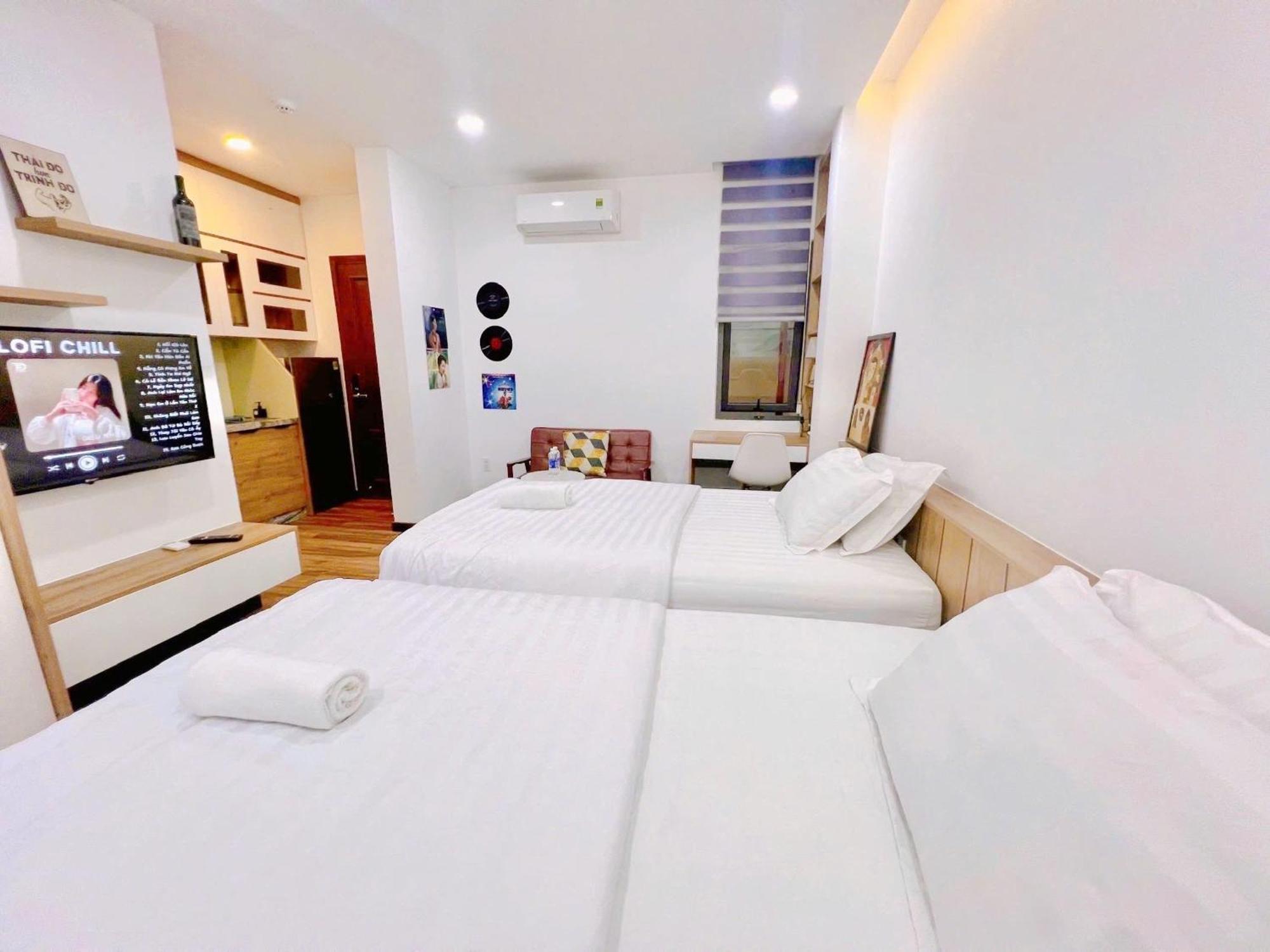 Riverside House Near Airport * TP. Hồ Chí Minh