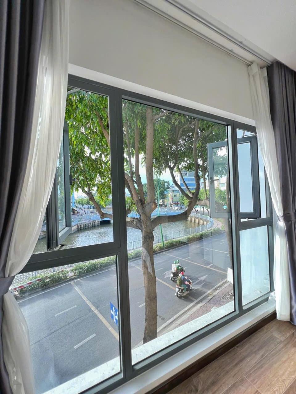 Căn hộ Riverside House Near Airport