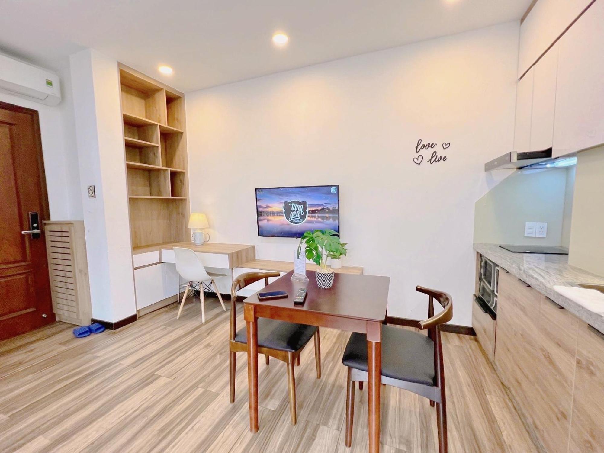Căn hộ Riverside House Near Airport *