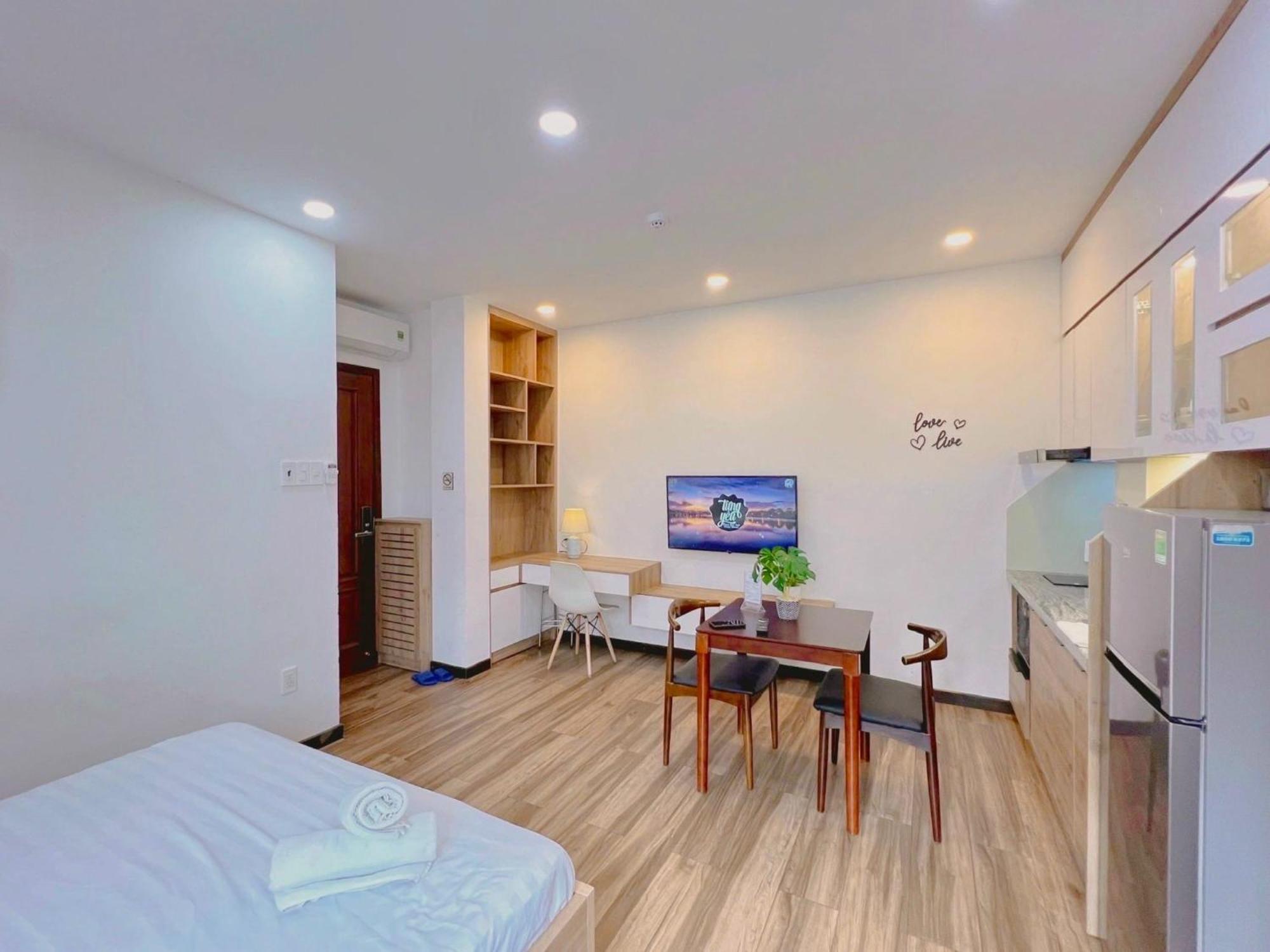 Căn hộ Riverside House Near Airport TP. Hồ Chí Minh